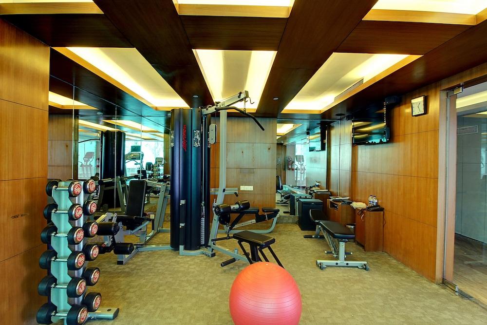The Pllazio Hotel Gurgaon Exterior photo